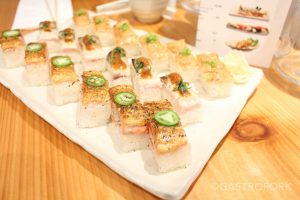 yui japanese bistro aburi sushi